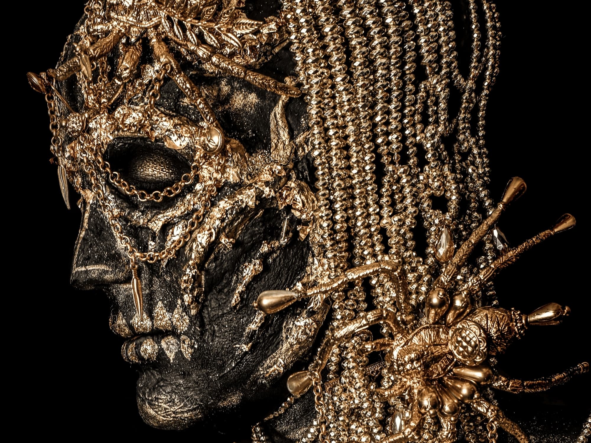 M-Art Academy, editorial section with inclusion modules